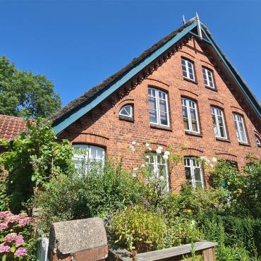 SANIERUNG EINER DENKMALGESCHÜTZTEN HOFSTELLE AUS DEM 18. JHDT.